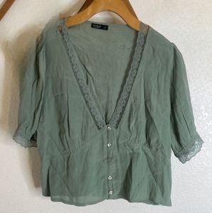 Medium Cotton On Lace Trim Button Down Short Sleeve blouse